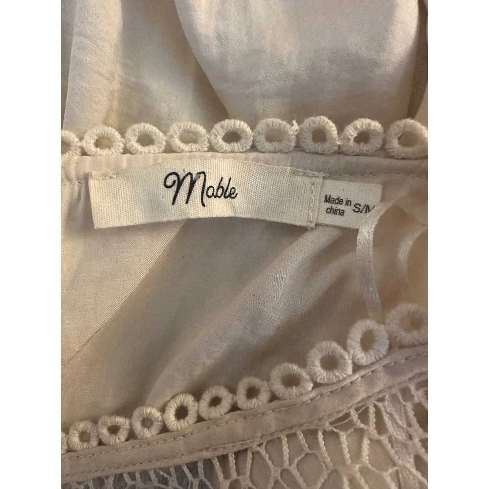Mable Women's Cream Lace Crochet Ruffle Long Sleeve Top Size Small